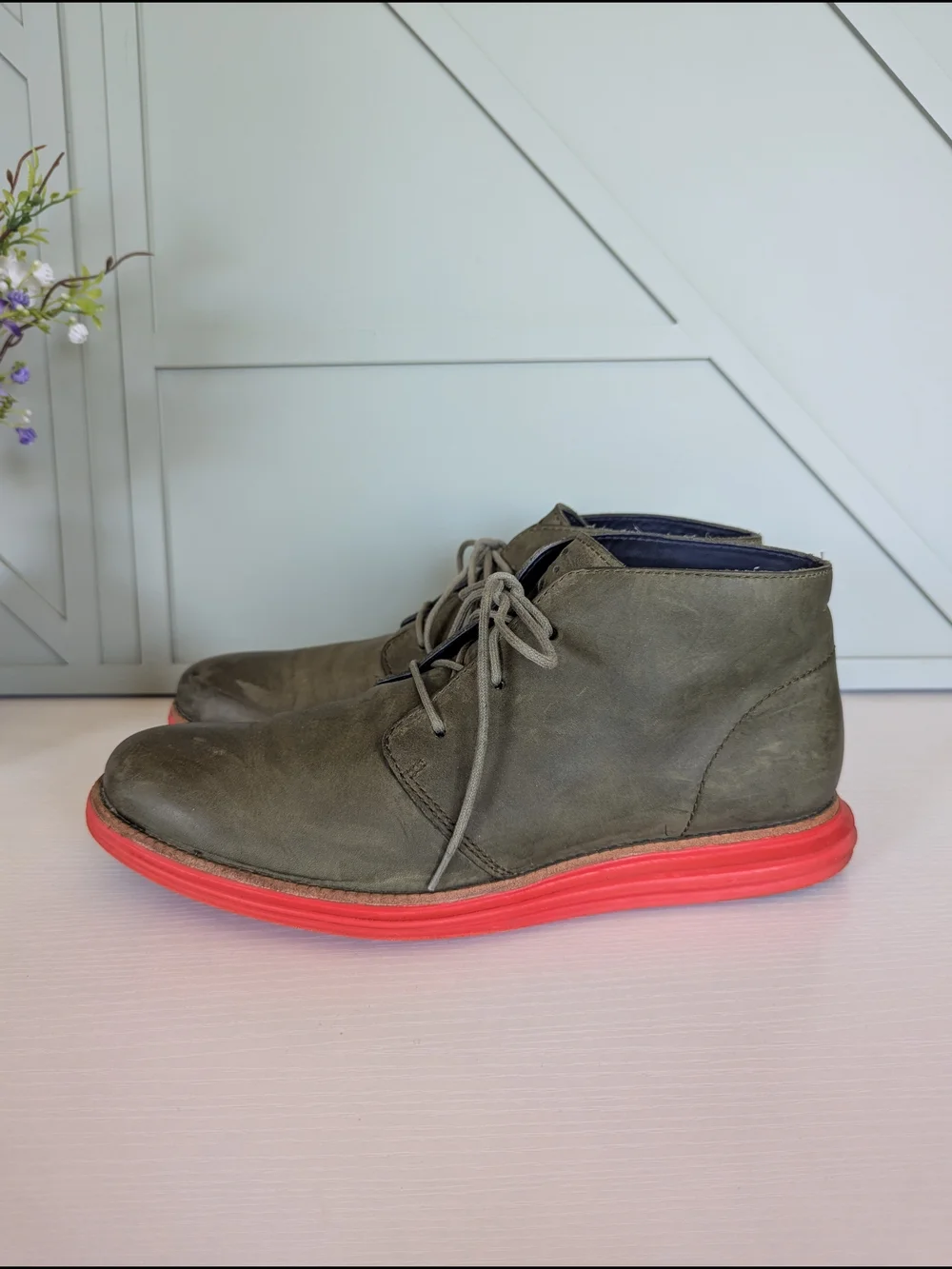 Men's Olive Chukka Boots with Red Sole